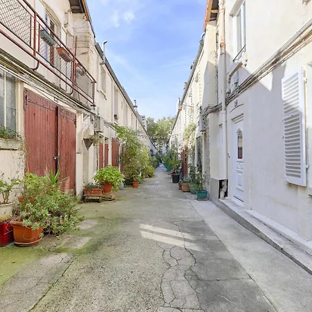 De Charme Entre Batignolles Et Montmartre Paryż