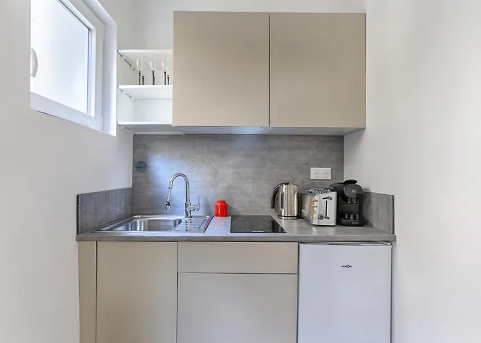 De Charme Entre Batignolles Et Montmartre Apartment *