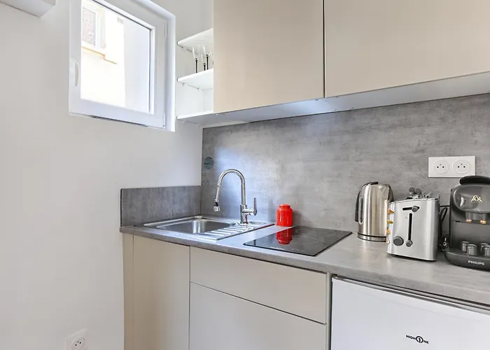 De Charme Entre Batignolles Et Montmartre Apartment *
